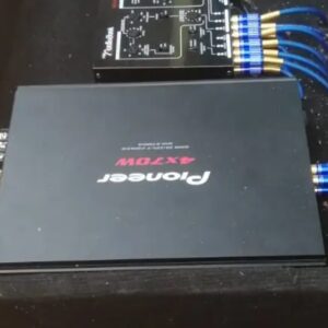 Monoblock Pioneer Head Units
